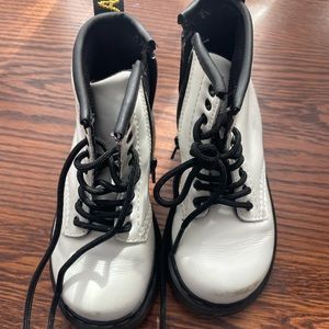 Doc marten size 7 toddler